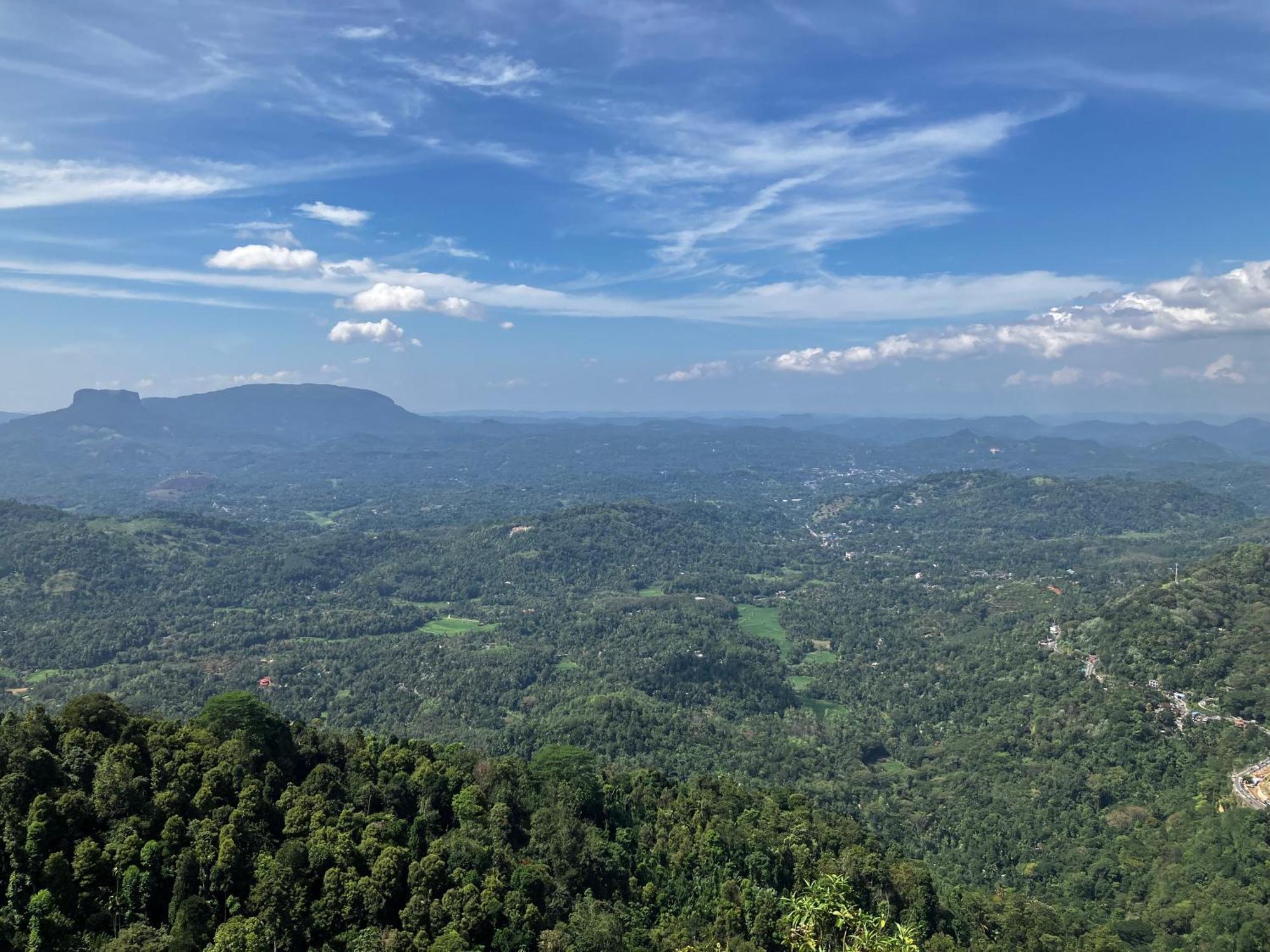 The Cloud Resort Kadugannawa Luaran gambar
